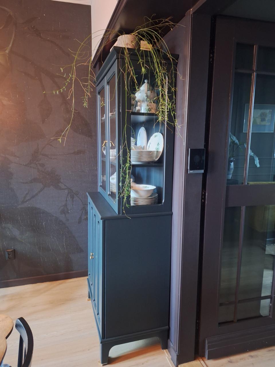 Ikea vitrine/buffetkast