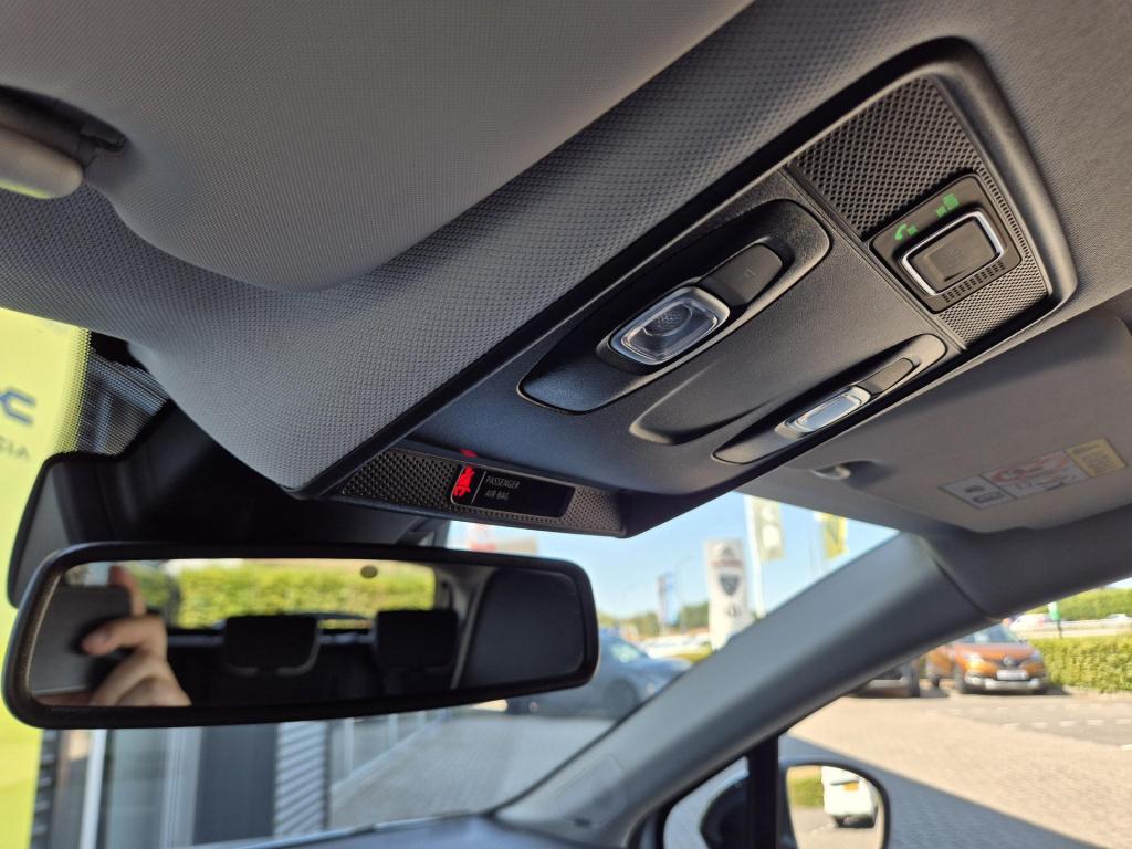Renault Captur 1.0 tce 90 techno 360° camera, bose audiosystem, navigatie, 