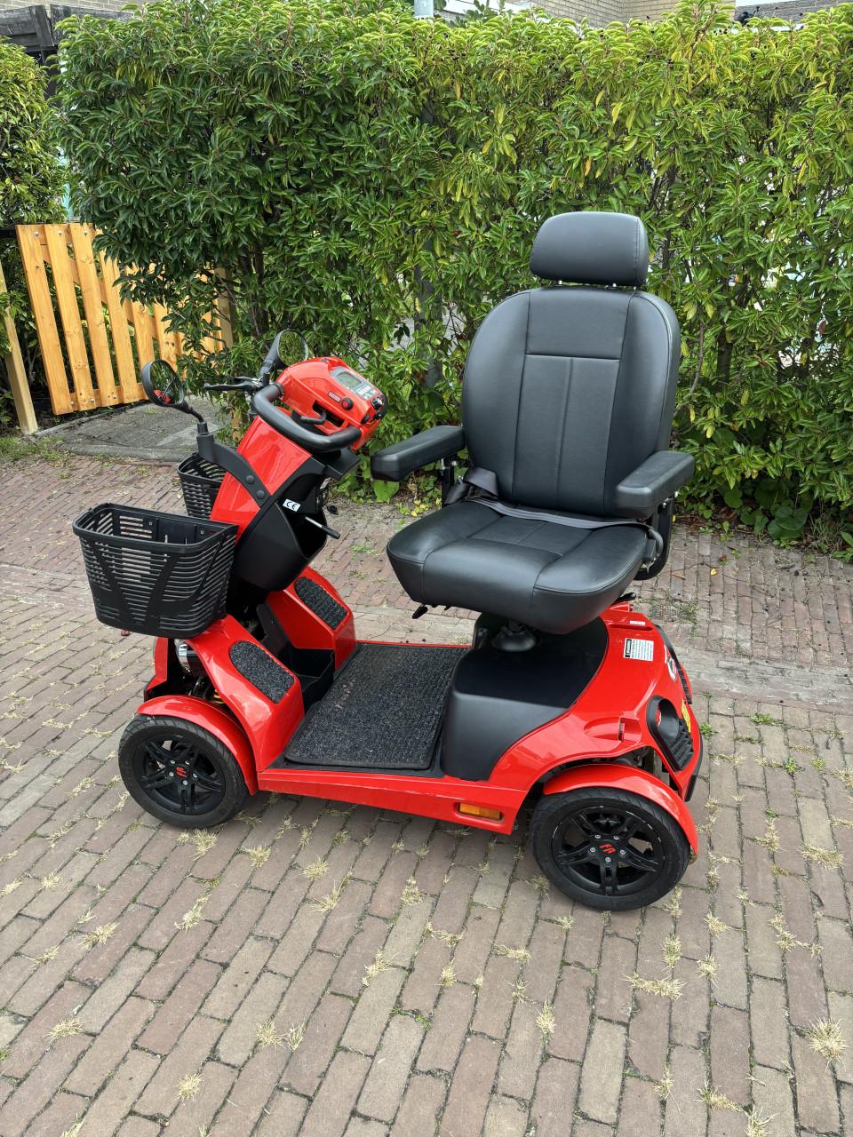 Mango Freerider F1 scootmobiel 630 KM 4wielen  snelheid
