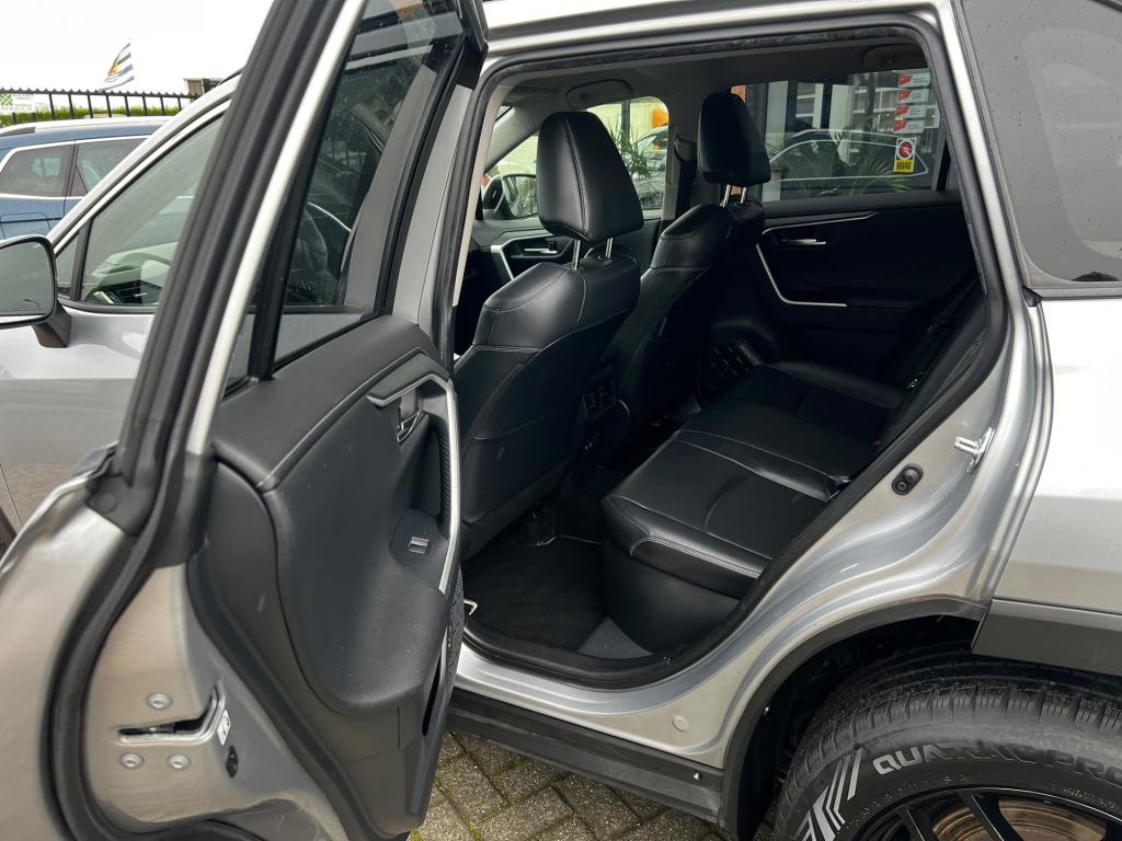 Toyota Rav4 2.5 hybrid first edition btw auto