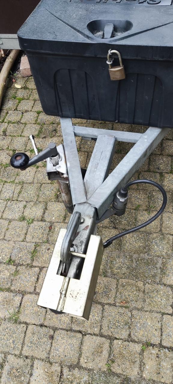 Goede nette aanhanger 190 x 120 + reserve wiel, bergbak, net, disselslot