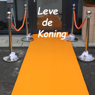 Oranje loper voor Koningsdag