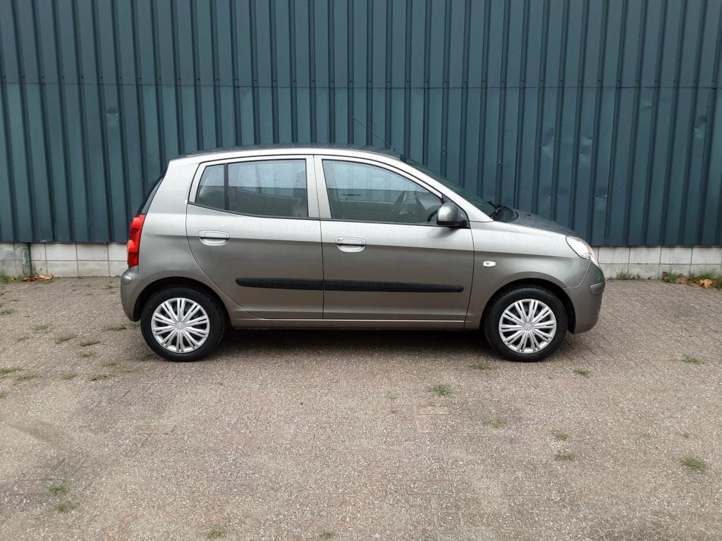 Kia Picanto 1.0 x-pect