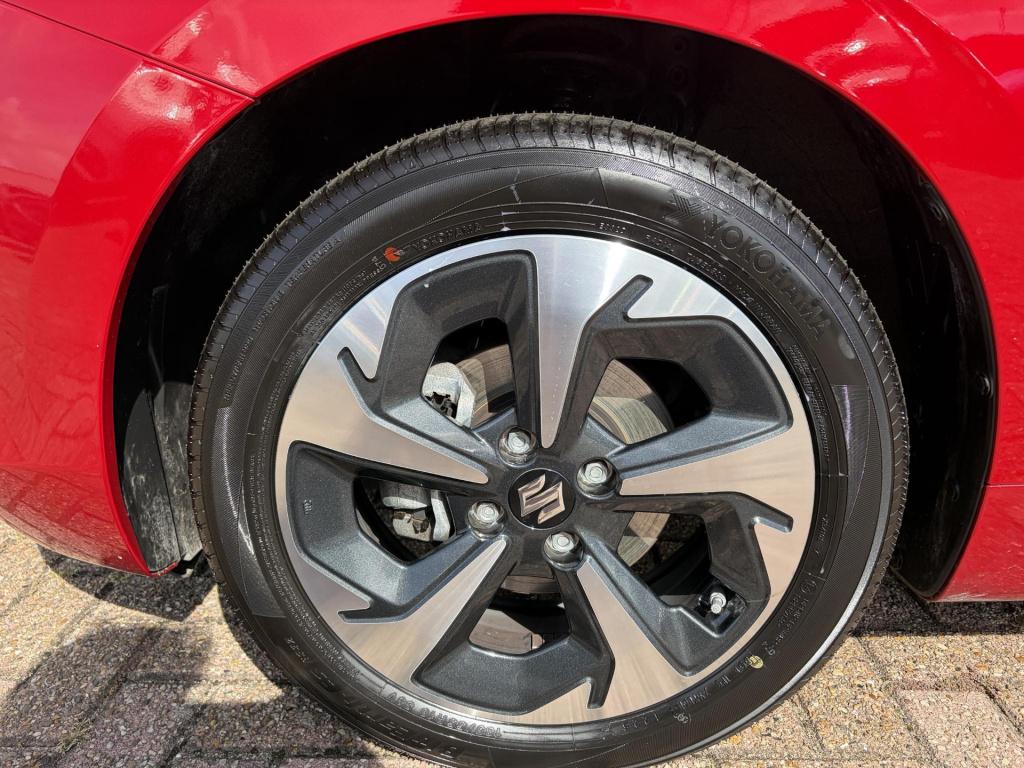 Suzuki Swift 1.2 comfort plus smart hybrid