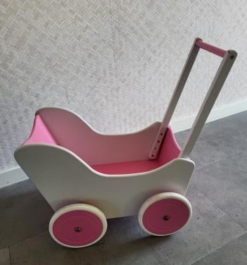 Poppenwagen