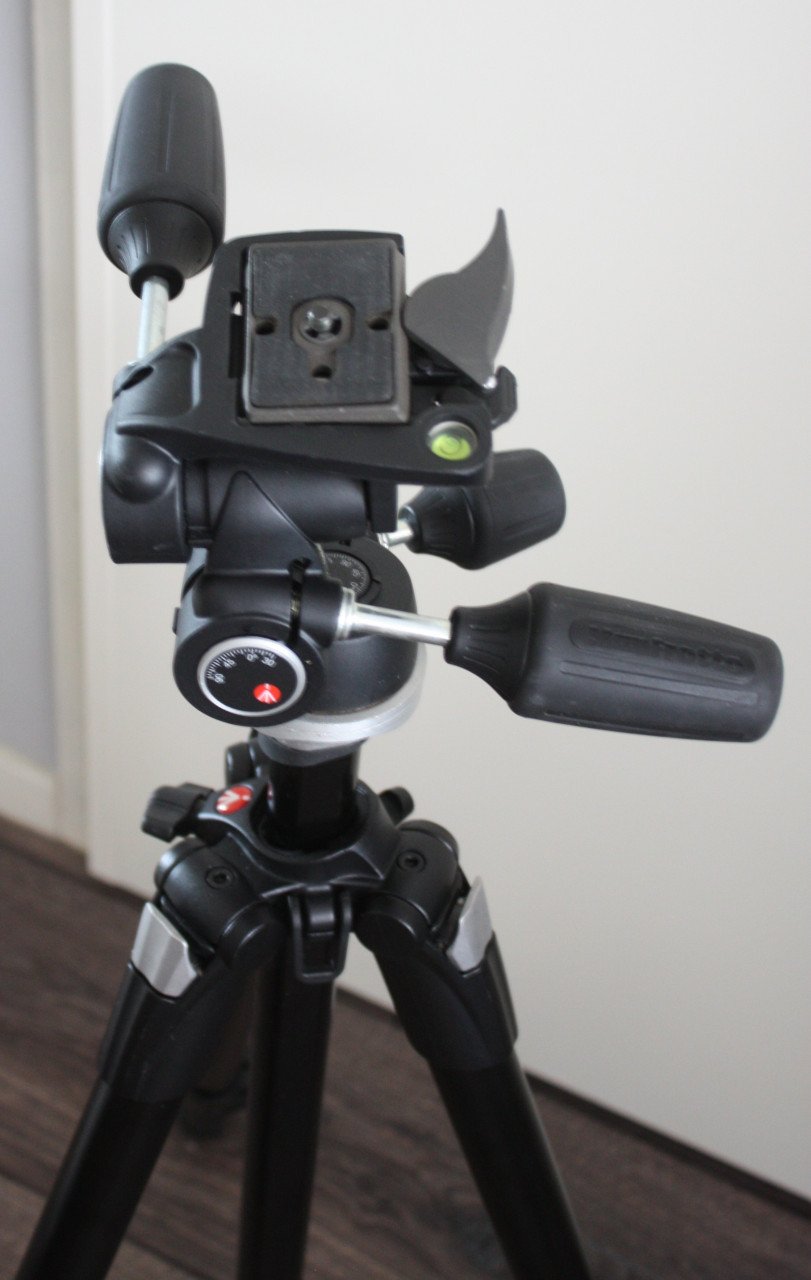 Manfrotto statief 055XDB met Manfrotto statiefkop 804Rc2