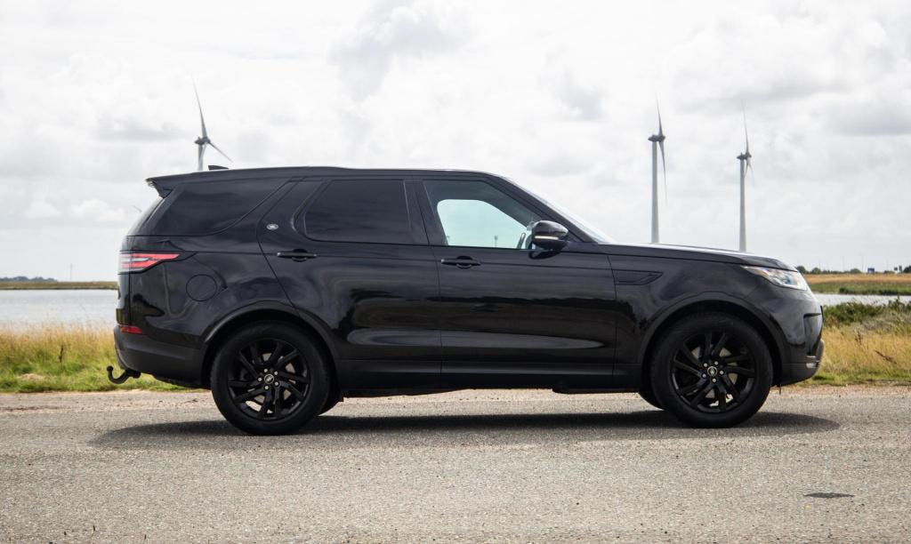 Land Rover Discovery 3.0 td6 hse grijs kenteken / leer / navi / luchtvering