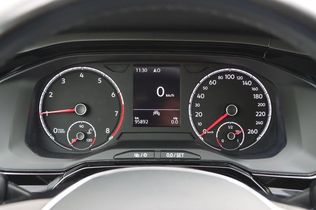 Volkswagen Polo 1.0 tsi r-line edition executive 95pk