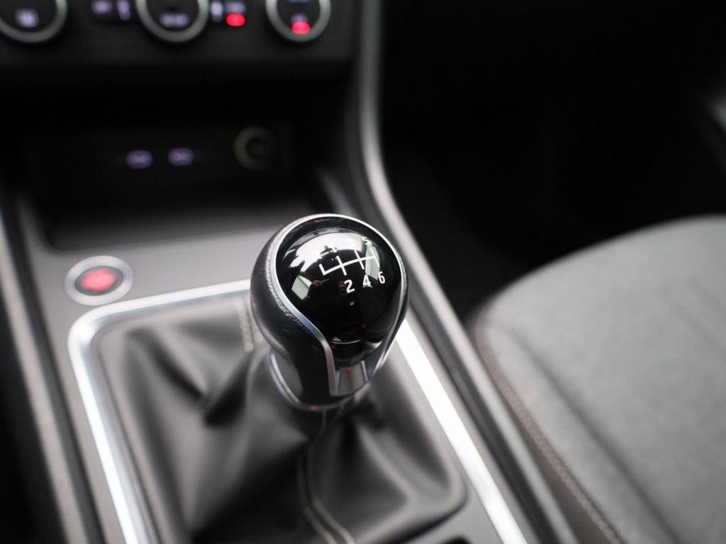 Seat Ateca 1.5 tsi style business intense | navigatie | apple carplay / and