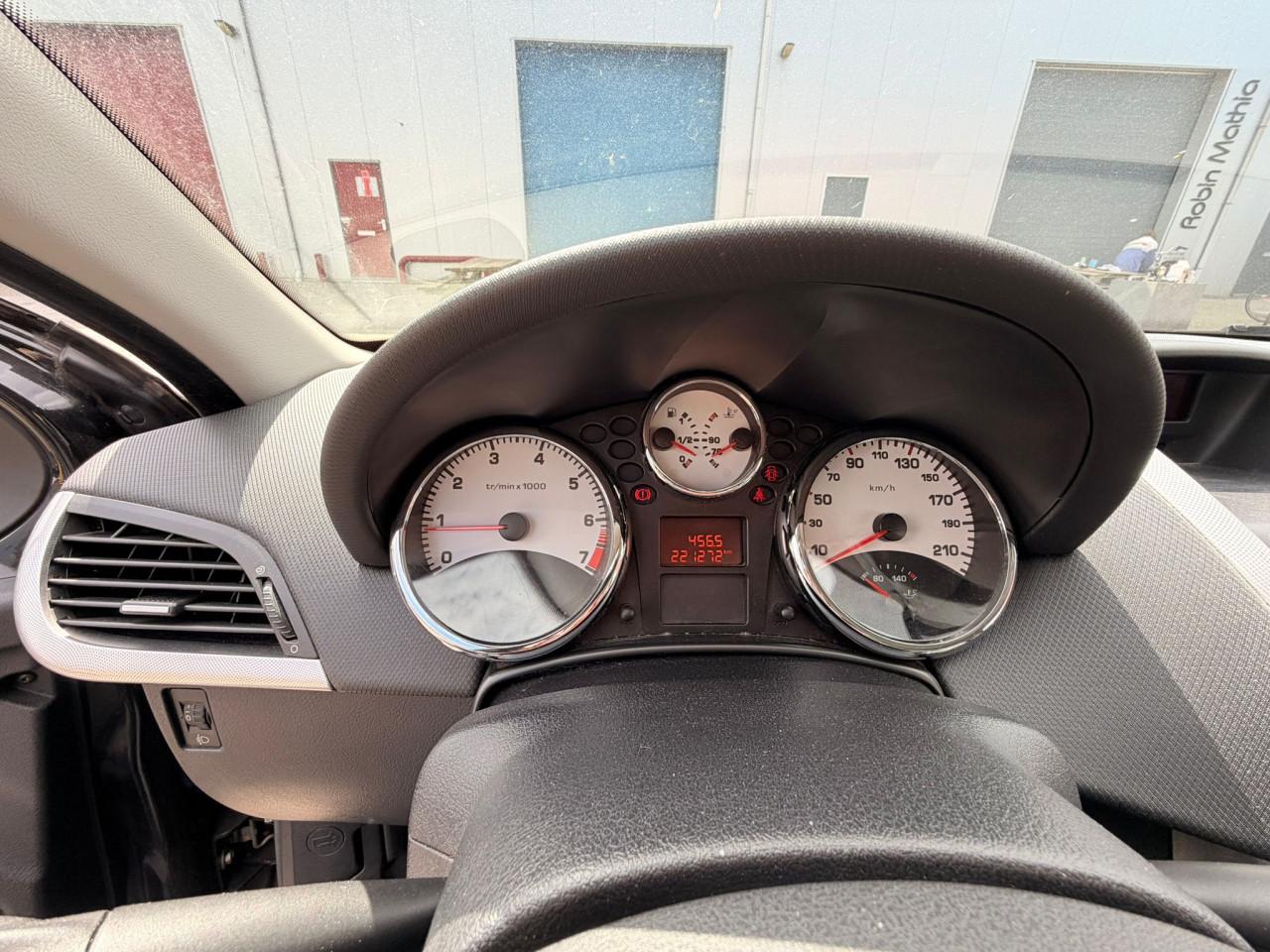 Peugeot 207 SW 1.6 VTi XS APK/Airco/Panorama