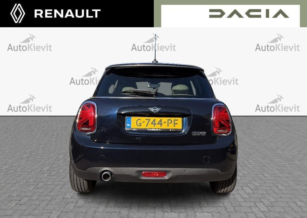 Mini Cooper mini 1.5 60 years edition - automaat / hud / panorama dak / sto