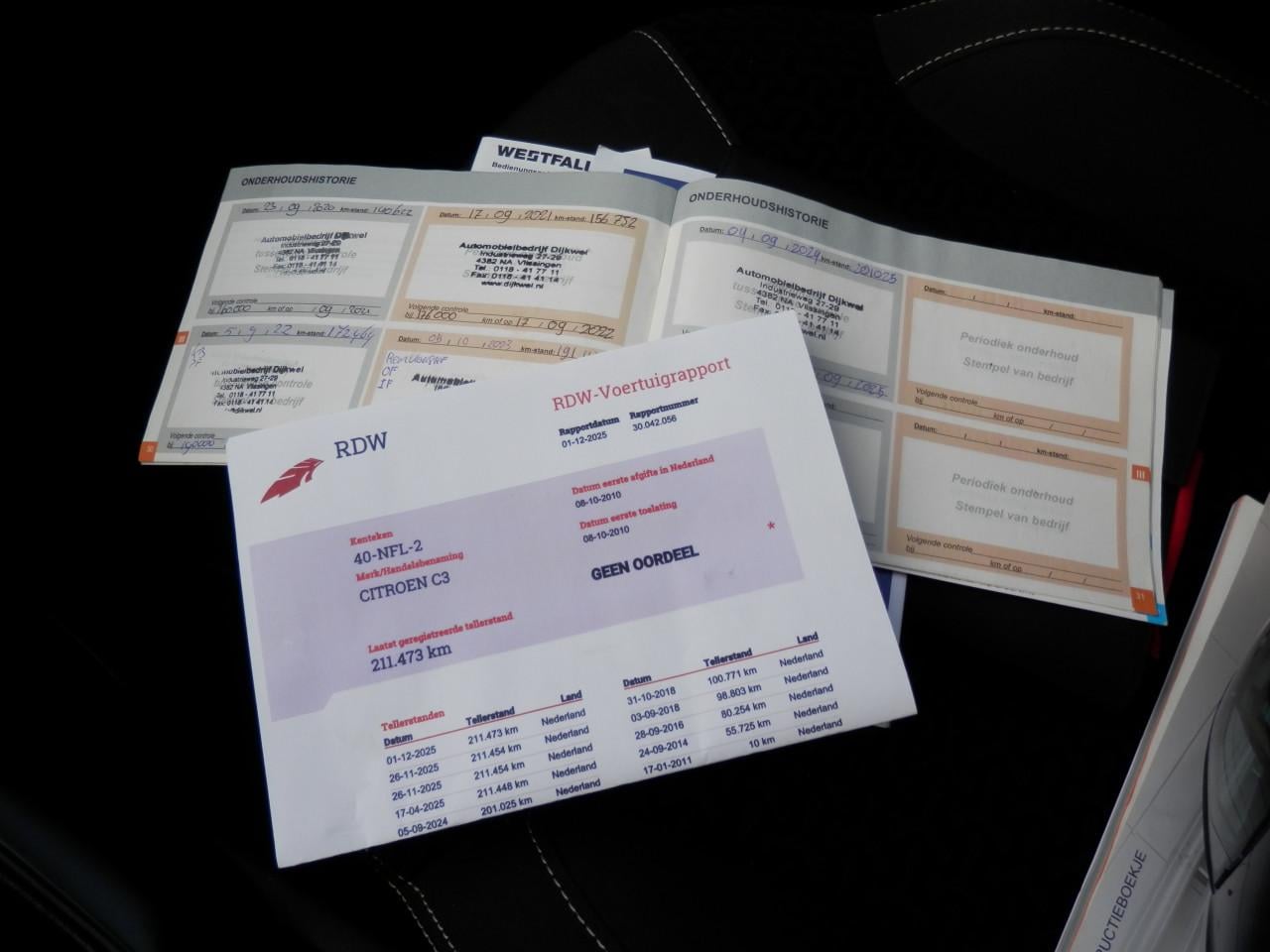 Auto Garant Biedt Aan: Citroen C3 1.4 VTi Ligne Business