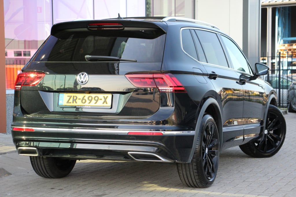 Volkswagen Tiguan Allspace 1.5 tsi highline r-line 7p. pano | acc | el.trek
