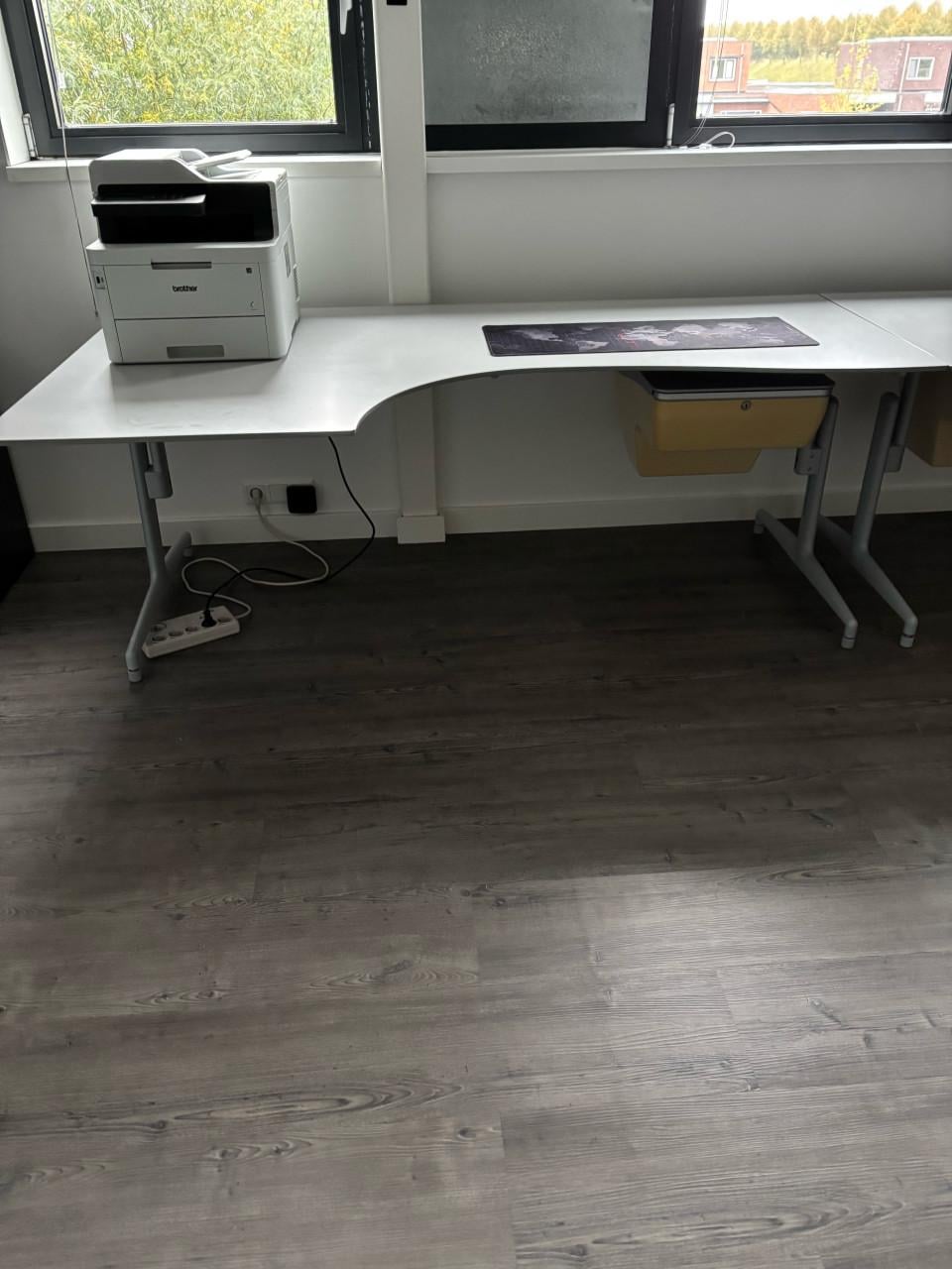 Klassiek Lensvelt Rizatto Hoekbureau