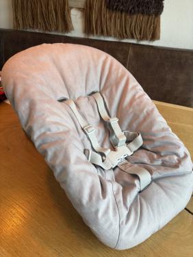 Stokke Tripp Trapp newbornset Grey met speelgoedhaak