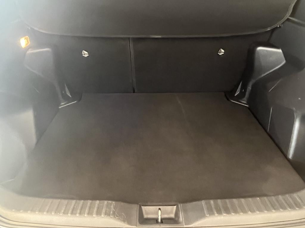 Toyota Yaris Cross 1.5 hybrid 115 first edition