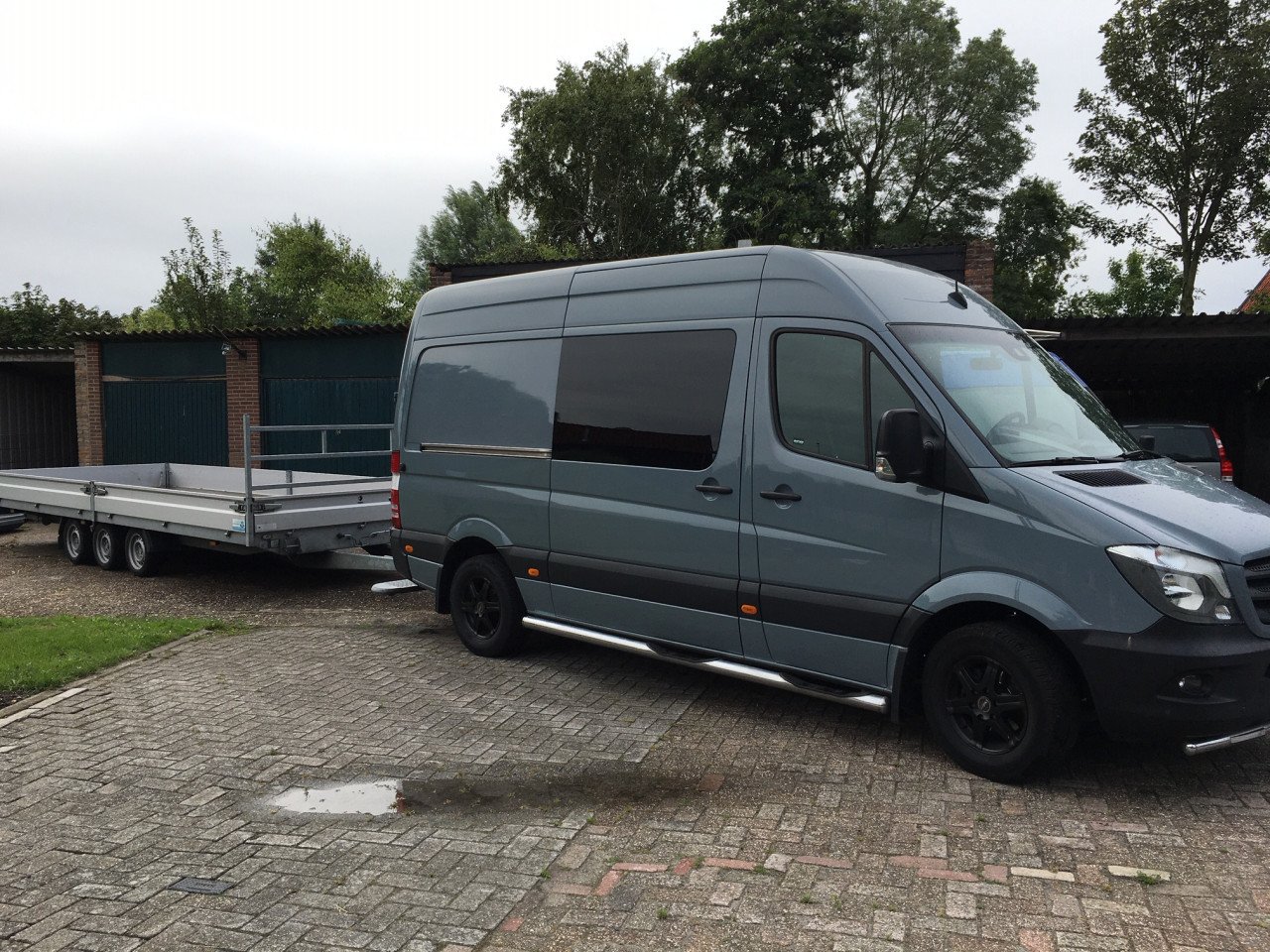 Te Huur Grote aanhanger 3500 Kilo.