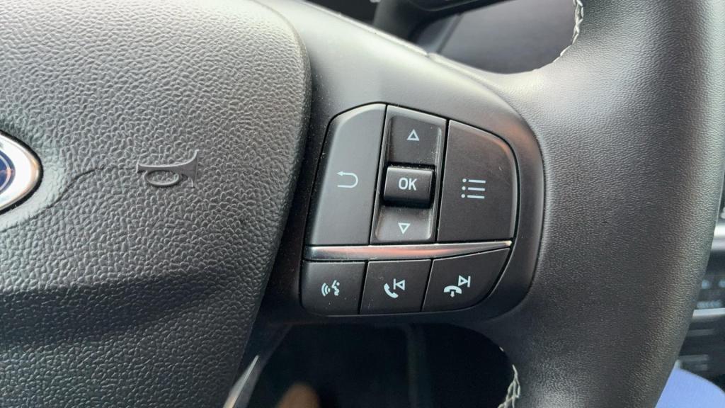 Ford Puma 1.0 ecoboost hybrid titanium x | cruise control | auto climate co