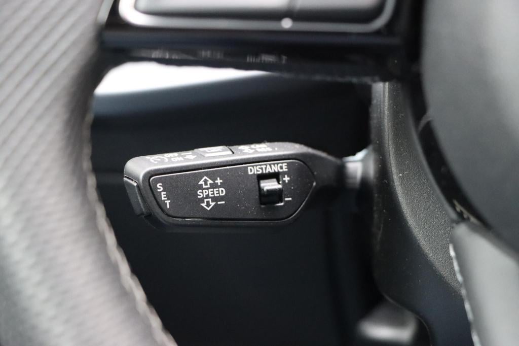 Audi A3 sportback 30 tfsi s edition