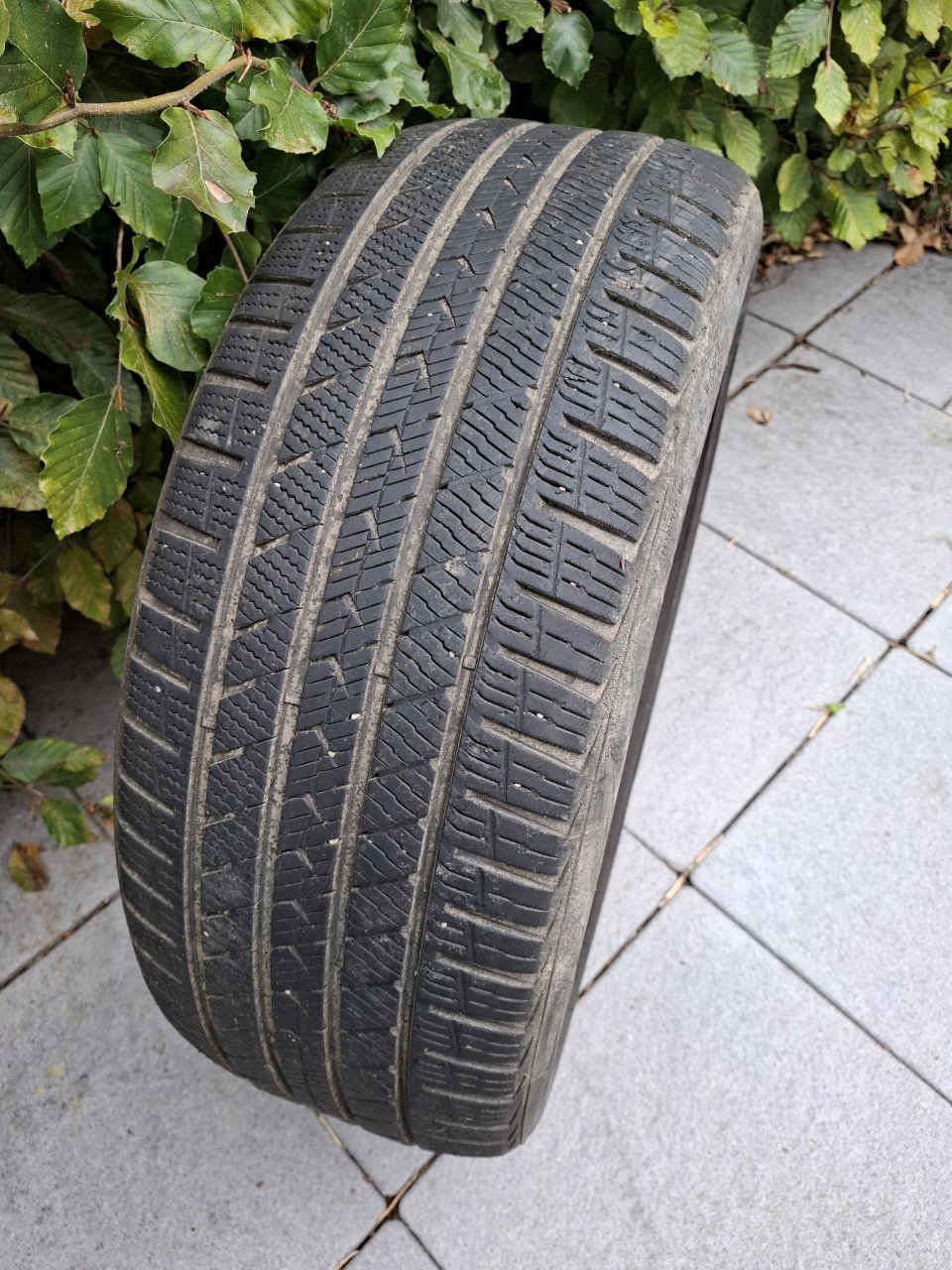 Banden 225/50r18 99v   All Season Vredestein