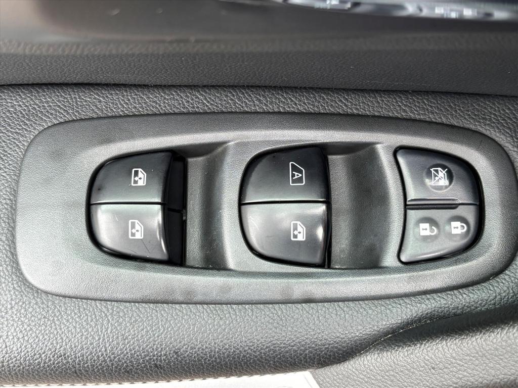 Renault Kadjar energy tce 130pk intens| leder| camera| stoelverwarm| naviga