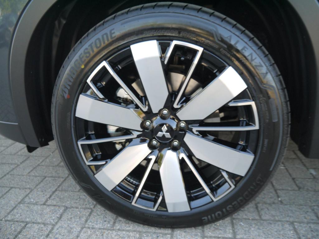 Mitsubishi Outlander 2.4 phev business edition