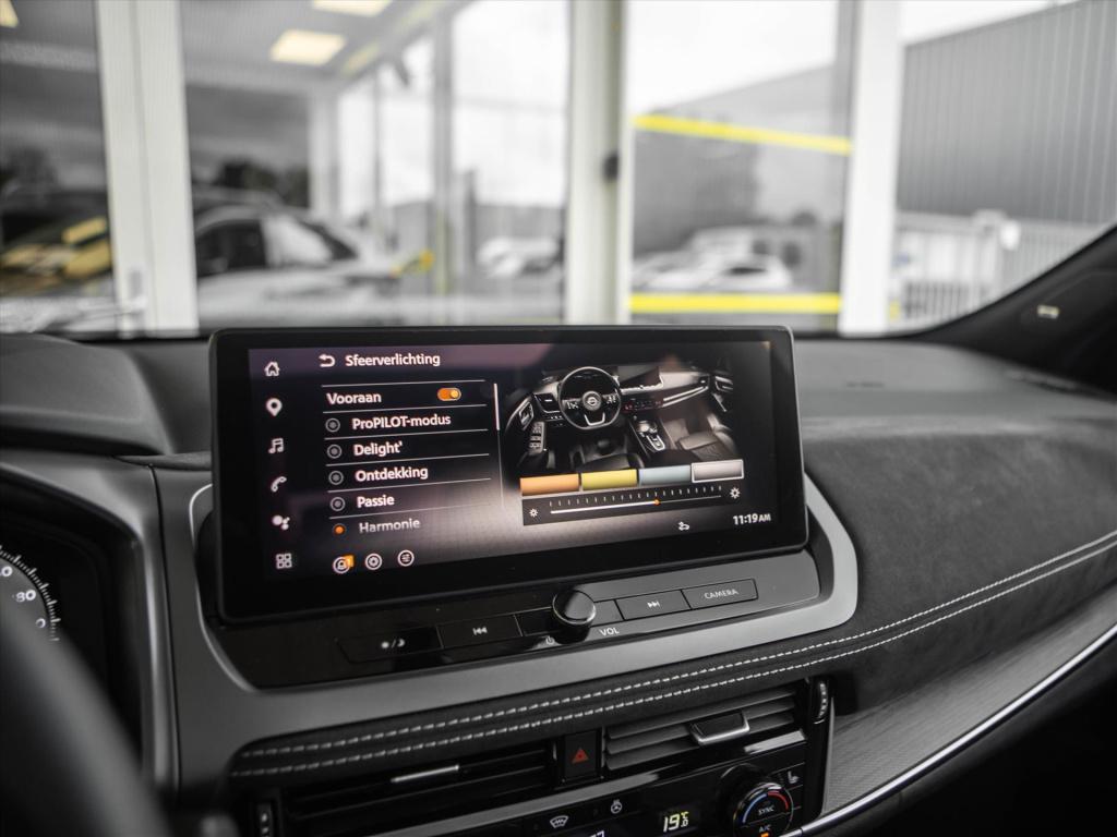 Nissan Qashqai mild-hybrid 160pk automaat tekna plus | bose | pano | memory