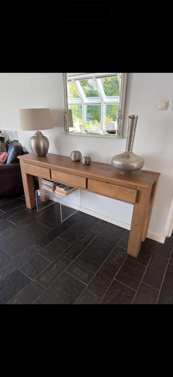 Eikenhouten sidetable