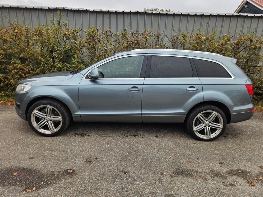 Audi Q7 4.2 fsi v8 32v suv benzine 4.163cc 257kw