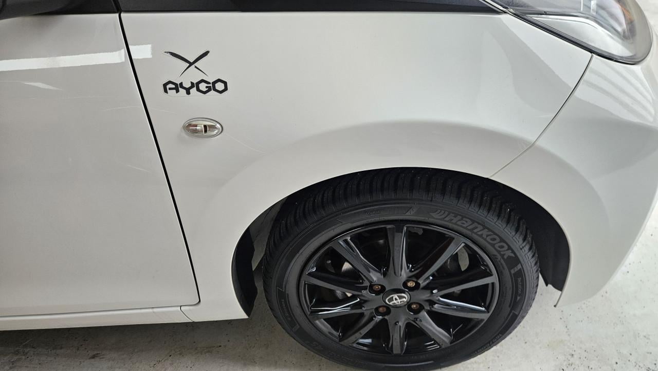 Zuinige 5drs TOYOTA AYGO X-WAVE Cabrio Top / NL AUTO / NAP / 80.865 km !