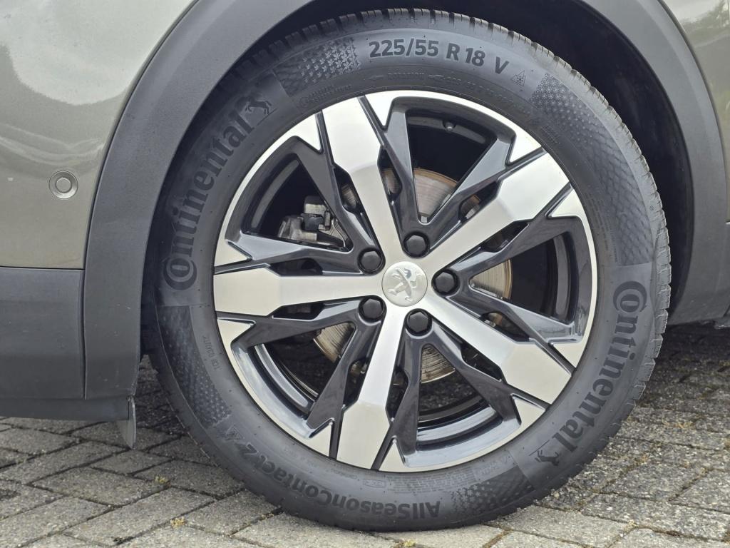 Peugeot 3008 1.2 puretech allure