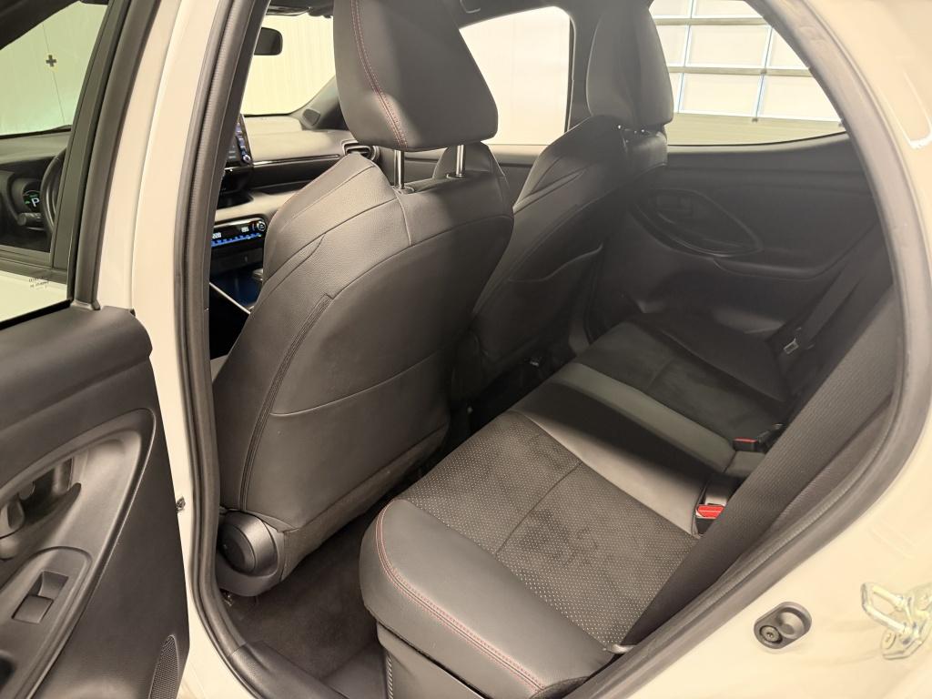 Toyota Yaris 1.5 hybrid gr sport