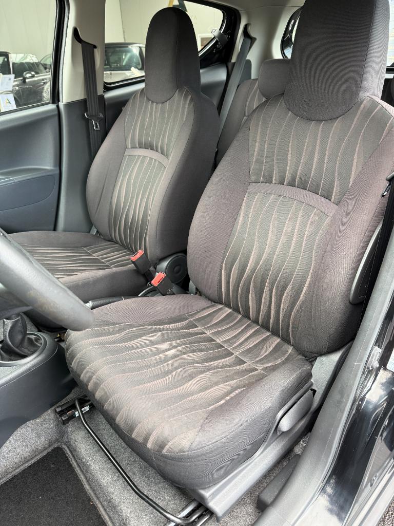 Nissan Pixo 1.0 - acenta