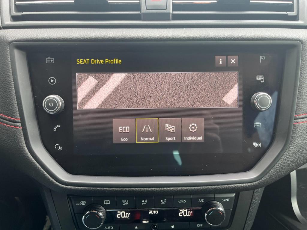 Seat Arona 1.5 tsi evo fr| 15pk | carplay | dealeronderhouden | topstaat