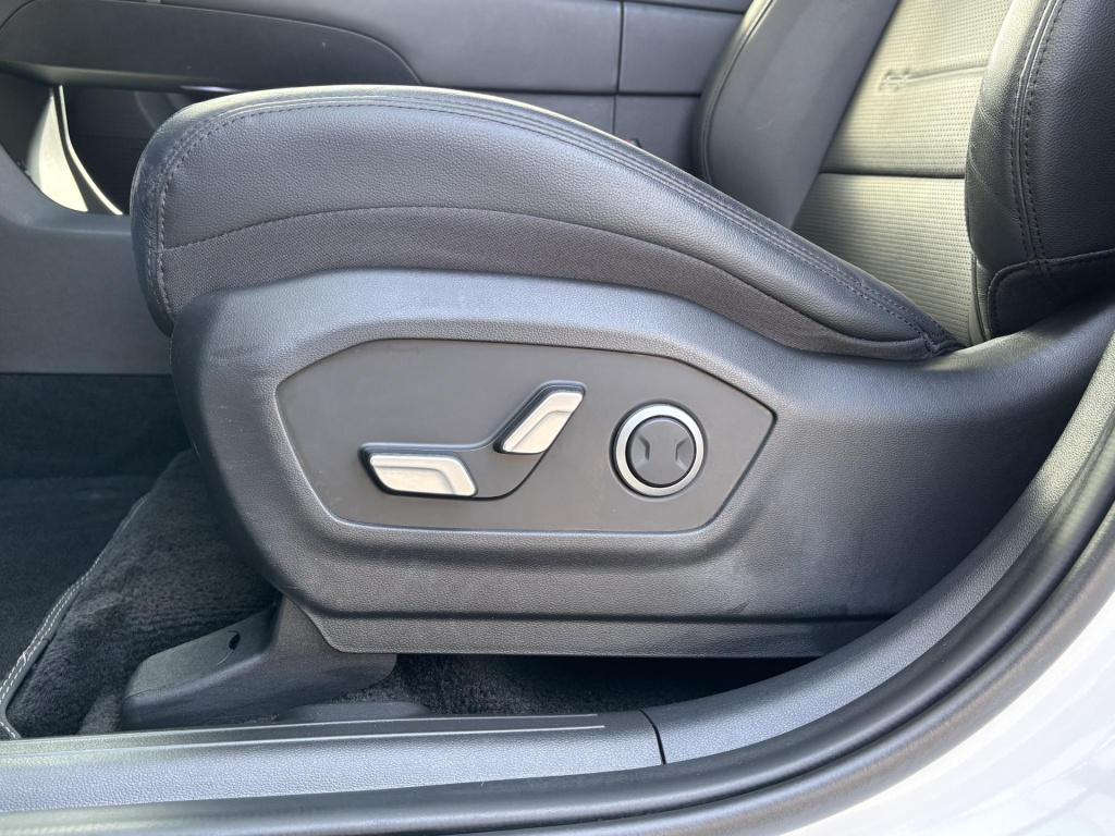 Hyundai Santa Fe 1.6 t-gdi hev premium 7p. nl-auto, nieuwste model!