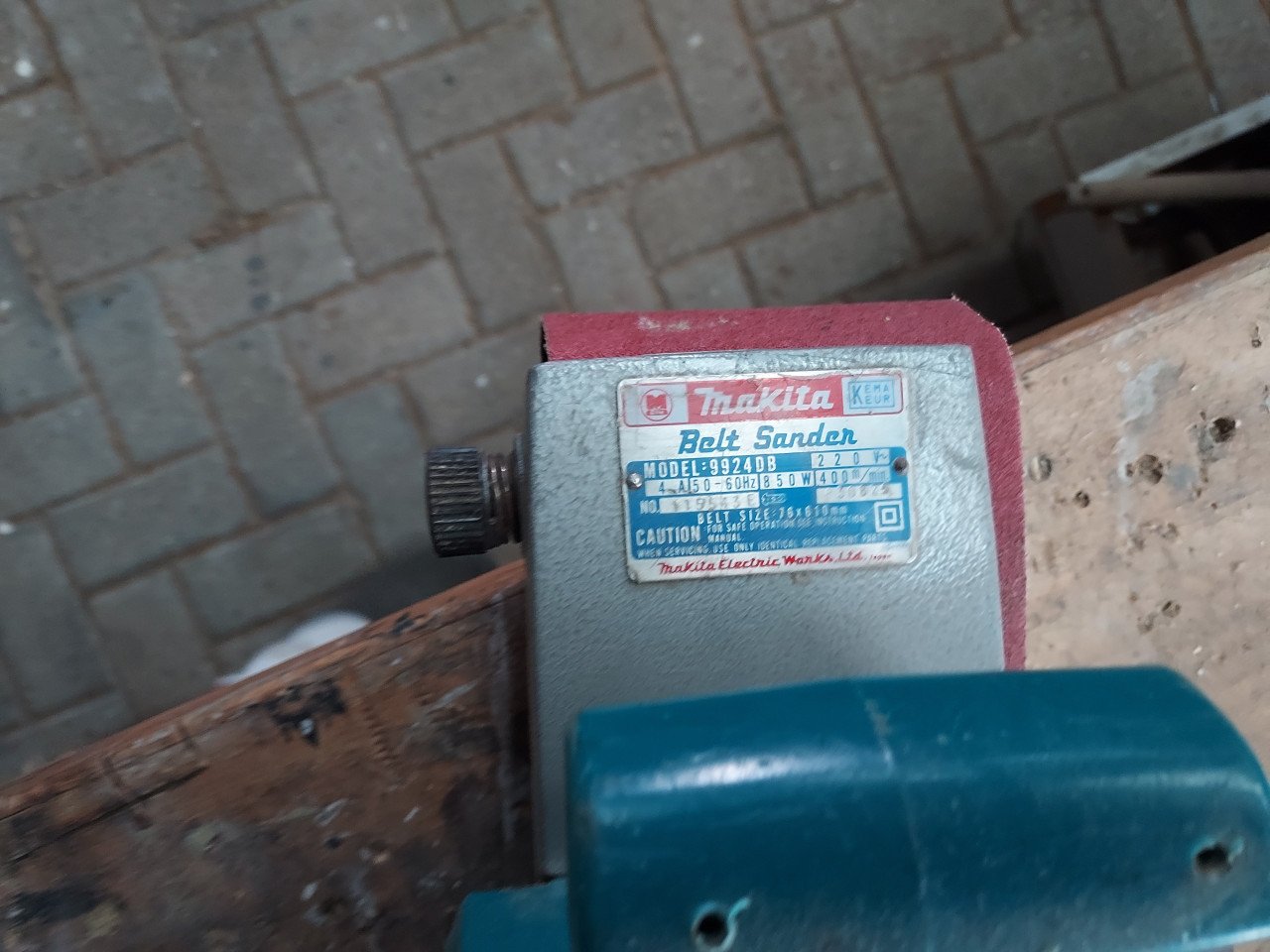 Makita Bandschuurmachine