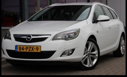 Opel astra sports tourer