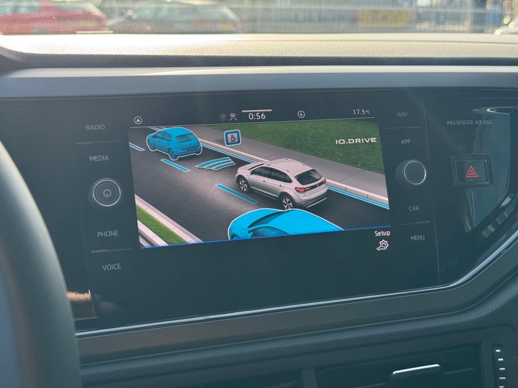 Volkswagen Taigo 1.0 tsi r-line * panoramadak * carplay * acc * clima