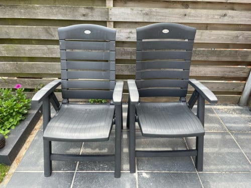 2 hartman tuinstoelen