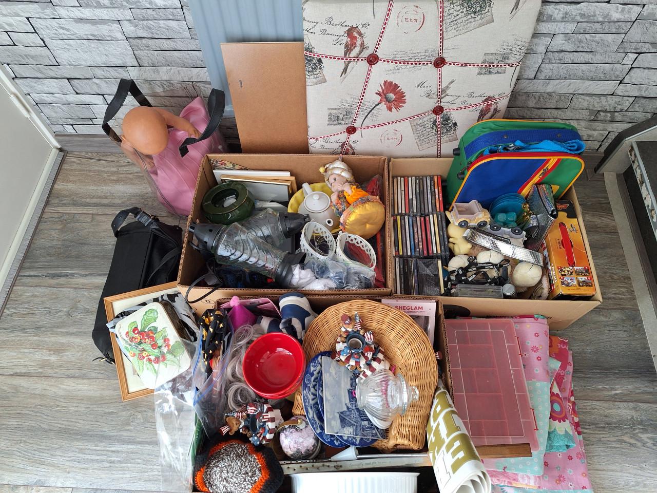 Rommelmarkt spulletjes