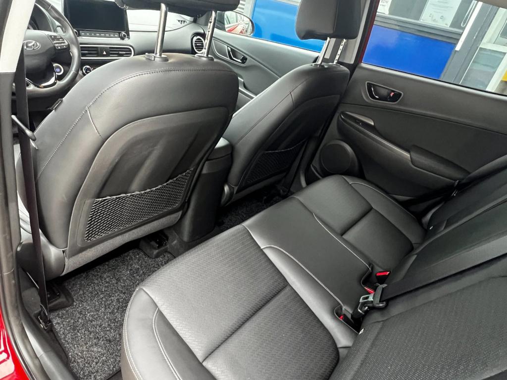 Hyundai Kona 1.6 gdi hev premium two tone, leer, camera, head up display en