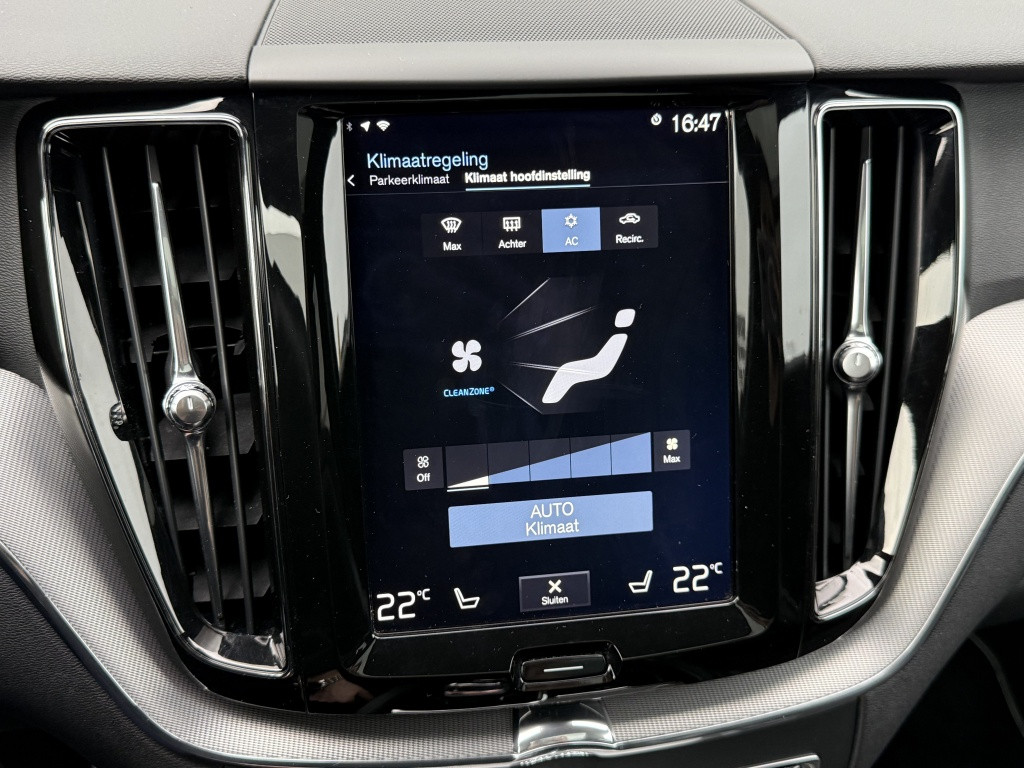 Volvo XC60 t8 390pk recharge r-design| panodak| luchtvering| trekhaak| came