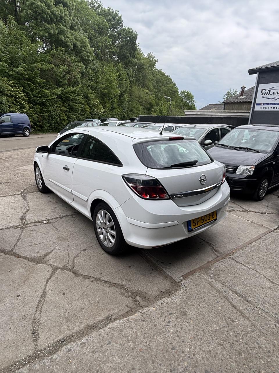 Opel Astra jaar apk