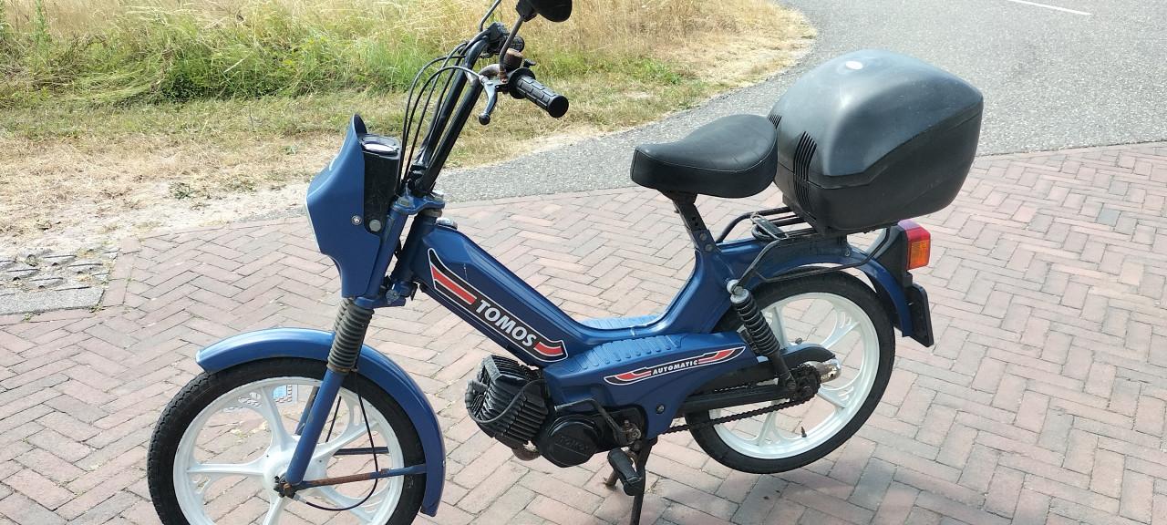 Tomos brommers