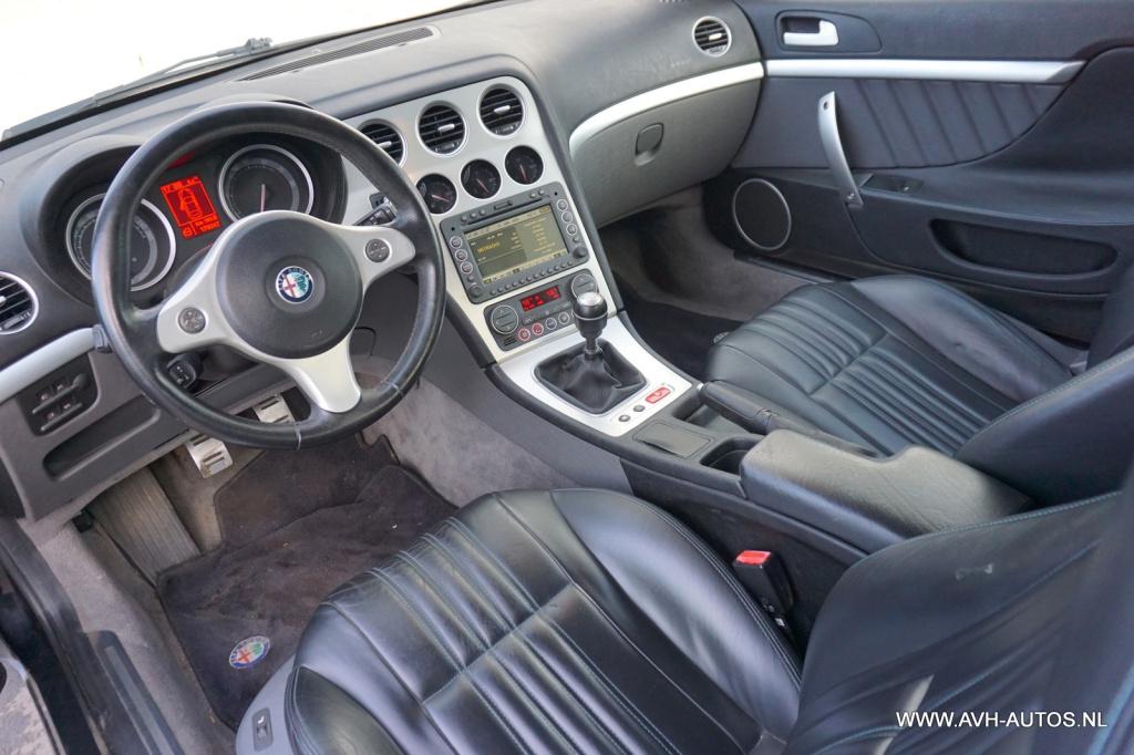 Alfa Romeo Brera 3.2 jts q4 skywindow