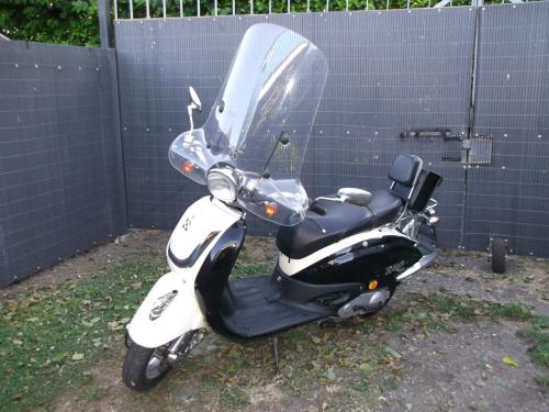 Retro scooter