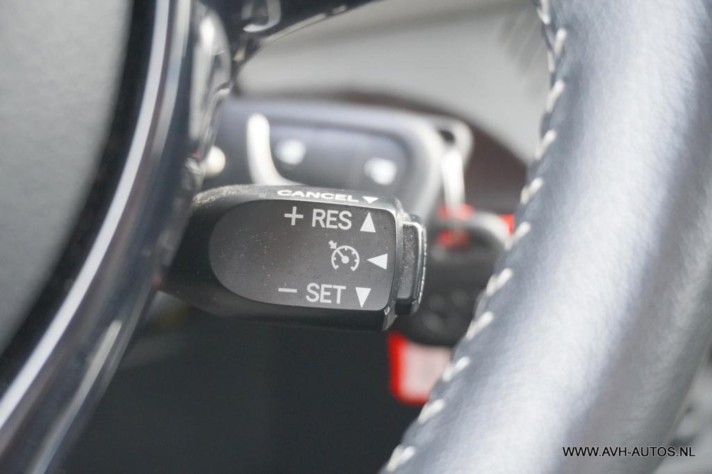 Toyota Yaris 1.5 hybrid aspiration