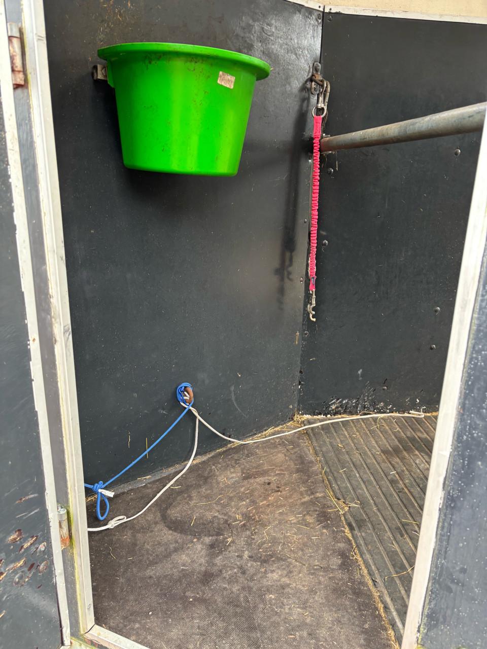 Waco 1,5 paardstrailer