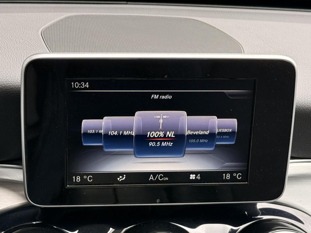 Mercedes-Benz C-Klasse 180 prestige | schuif/kanteldak | trekhaak | stoelve