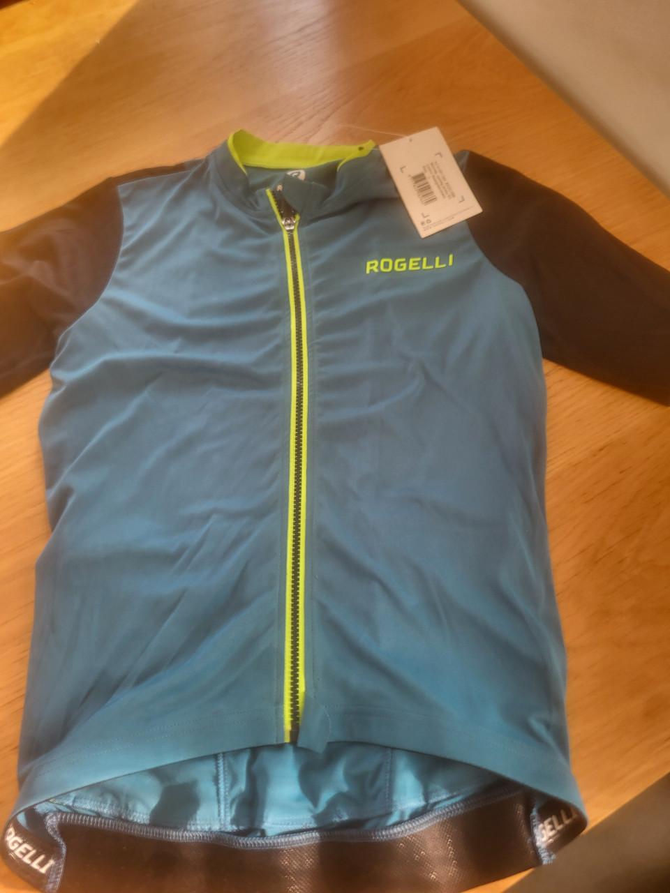 Wielrenkleding en schoenen